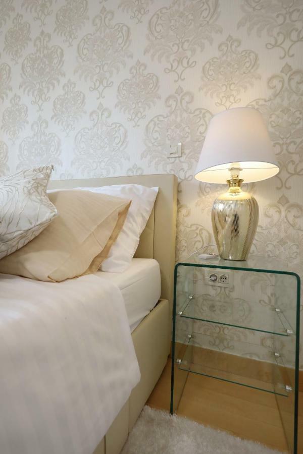 Dioniz Apartman *