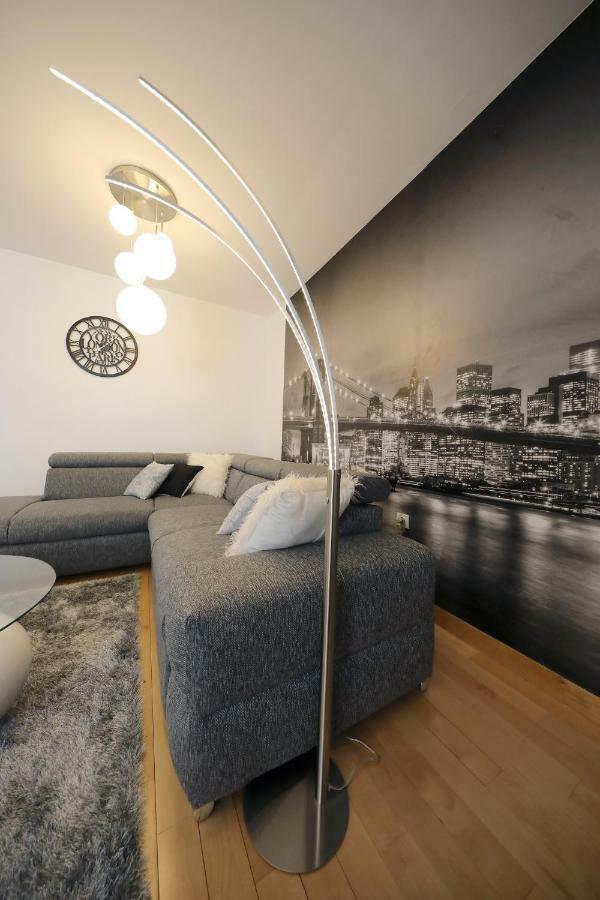 Dioniz Apartman Zára