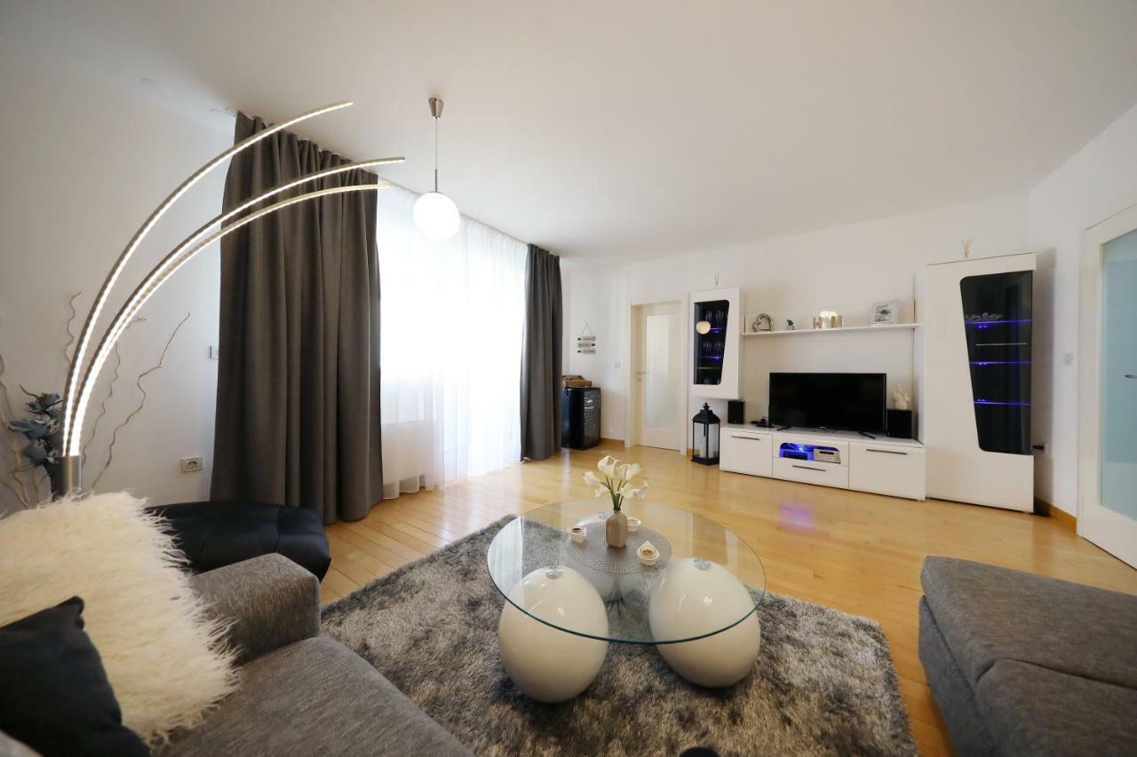 Dioniz Apartman *
